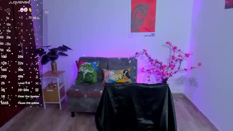 Snapshot of camila_harperr chatting on 30, 4, 2026 C A M I L A online show from 30, 4, 2026