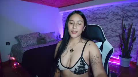 Camila Roose online show from 20, 6, 2026