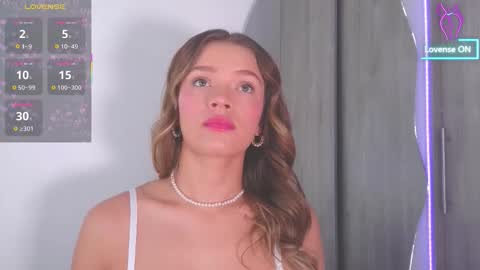 Camila Monroee  online show from 3, 2, 2026