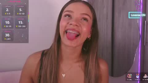 Snapshot of camilamonroee chatting on 30, 6, 2026 Camila Monroee online show from 30, 6, 2026