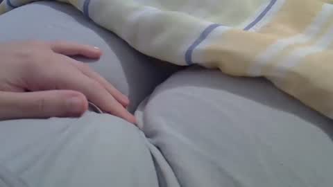 flash 50 tokens BIG CLIT  tits pussy. masturbation big clit 150 tokens fingers inside pussy 1000 tk  pump big clit 300 tk online show from 13, 12, 2025