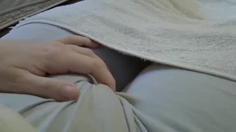 flash 50 tokens BIG CLIT  tits pussy. masturbation big clit 150 tokens fingers inside pussy 1000 tk  pump big clit 300 tk online show from 6, 3, 2026