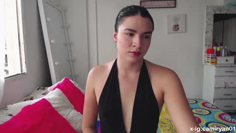 X IGcamiryan01 online show from 6, 1, 2025