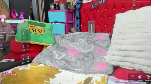 Lauren camile online show from 23, 2, 2026