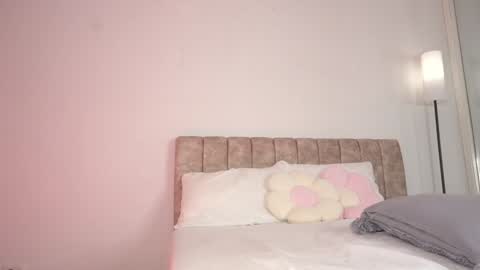 Snapshot of camilitasu chatting on 23, 2, 2026 Brit online show from 23, 2, 2026