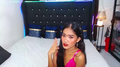 Snapshot of camilla_morena chatting on 26, 2, 2025 camilla_morena online show from 26, 2, 2025