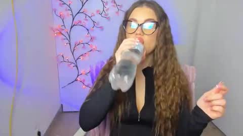 Camilla online show from 14, 12, 2025