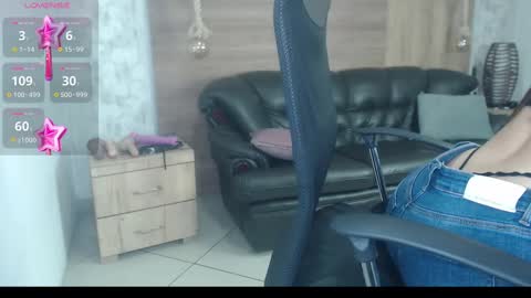 Camille online show from 8, 3, 2025