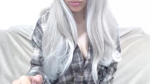 Snapshot of camillebunny chatting on 30, 4, 2026 CamilleBunny online show from 30, 4, 2026