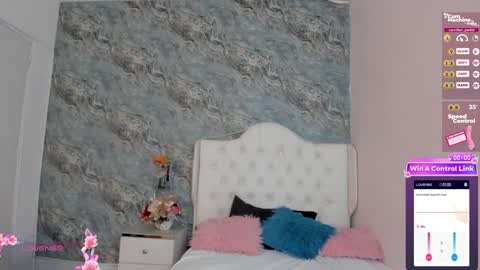 C A M I L L E N    Help me get to the top online show from 17, 1, 2025