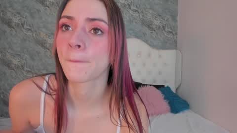 C A M I L L E N    Help me get to the top online show from 18, 1, 2025