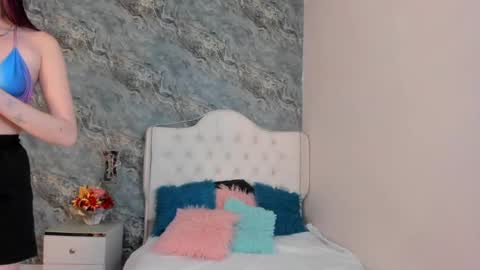 C A M I L L E N    Help me get to the top online show from 23, 1, 2025