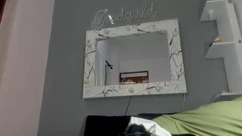 Snapshot of camillo_virgil chatting on 17, 9, 2025 Camillo Virgil online show from 17, 9, 2025