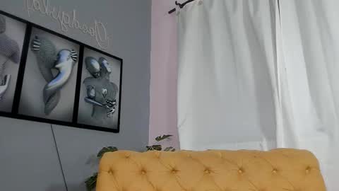 Snapshot of camillo_virgil chatting on 25, 10, 2025 Camillo Virgil online show from 25, 10, 2025