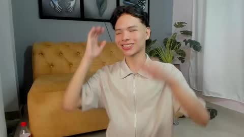 Snapshot of camillo_virgil chatting on 29, 10, 2025 Camillo Virgil online show from 29, 10, 2025