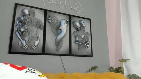 Snapshot of camillo_virgil chatting on 1, 11, 2025 Camillo Virgil online show from 1, 11, 2025