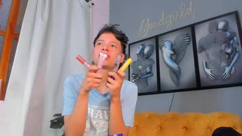 Snapshot of camillo_virgil chatting on 5, 11, 2025 Camillo Virgil online show from 5, 11, 2025