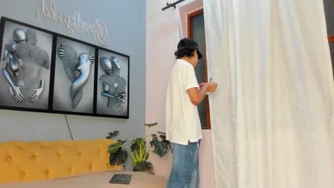 Snapshot of camillo_virgil chatting on 30, 11, 2025 Camillo Virgil online show from 30, 11, 2025