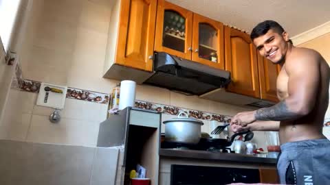 camilo_contre21 online show from 29, 1, 2025