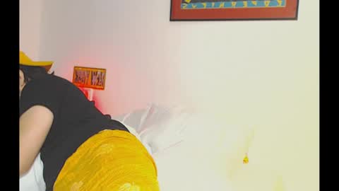 Snapshot of camilosaennz chatting on 13, 1, 2025 camilo online show from 13, 1, 2025