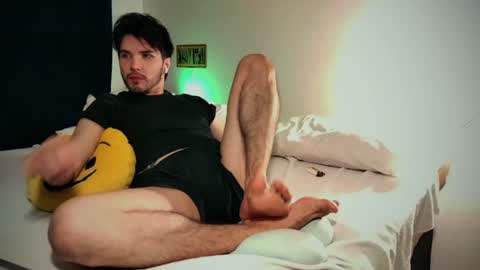 Snapshot of camilosaennz chatting on 5, 2, 2025 camilo online show from 5, 2, 2025