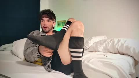 Snapshot of camilosaennz chatting on 7, 2, 2025 camilo online show from 7, 2, 2025