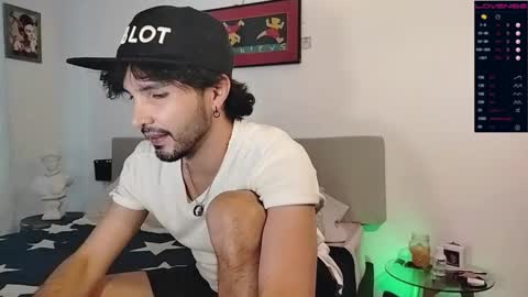 Snapshot of camilosaennz chatting on 8, 9, 2025 camilo online show from 8, 9, 2025