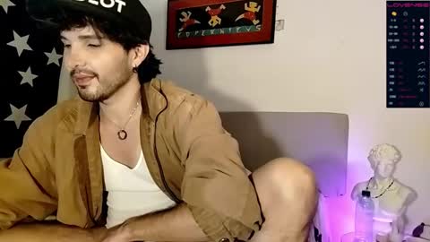 Snapshot of camilosaennz chatting on 13, 9, 2025 camilo online show from 13, 9, 2025