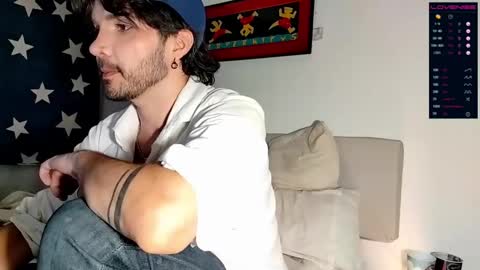 Snapshot of camilosaennz chatting on 18, 9, 2025 camilo online show from 18, 9, 2025