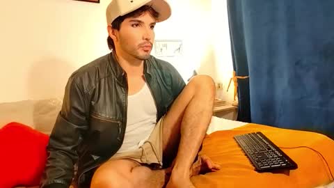 Snapshot of camilosaennz chatting on 3, 5, 2026 camilo online show from 3, 5, 2026