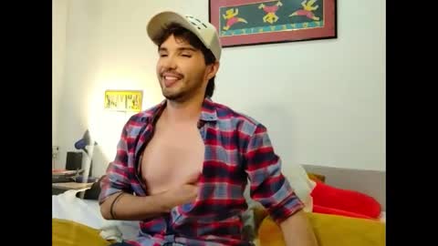 Snapshot of camilosaennz chatting on 3, 5, 2026 camilo online show from 3, 5, 2026