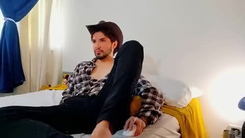Snapshot of camilosaennz chatting on 26, 5, 2026 camilo online show from 26, 5, 2026