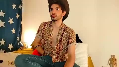 Snapshot of camilosaennz chatting on 14, 6, 2026 camilo online show from 14, 6, 2026