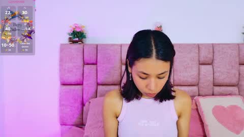 Snapshot of camiluxe chatting on 24, 10, 2025 camiluxe online show from 24, 10, 2025