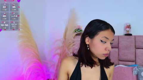 Snapshot of camiluxe chatting on 18, 12, 2025 camiluxe online show from 18, 12, 2025