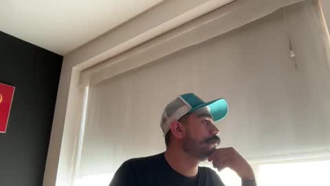 camm_27 online show from 12, 4, 2026