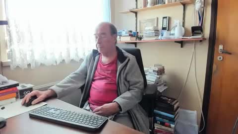 Cammee online show from 1, 2, 2025