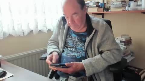 Cammee online show from 9, 2, 2025