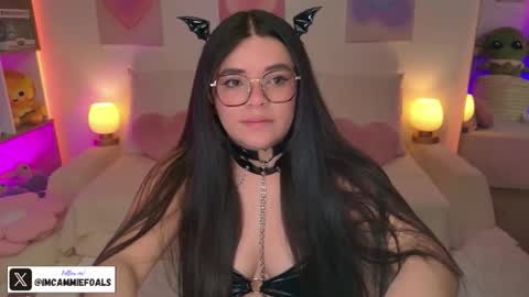   Lets reach 200 thumbs up  online show from 11, 1, 2026