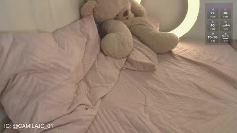 Laura Camila online show from 10, 2, 2026