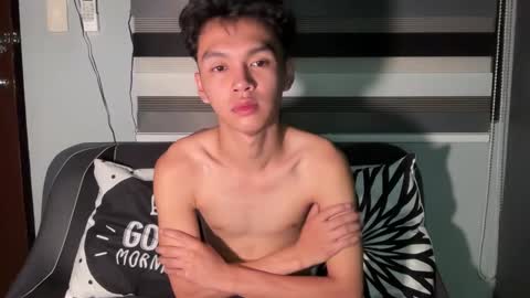 Snapshot of camwithethan chatting on 13, 10, 2025 Ethan online show from 13, 10, 2025