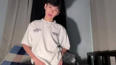 Snapshot of camwithethan chatting on 9, 1, 2026 Ethan online show from 9, 1, 2026