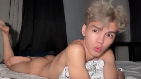 Snapshot of camwithethan chatting on 8, 2, 2026 Ethan online show from 8, 2, 2026