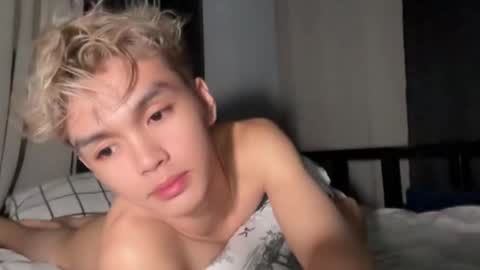 Snapshot of camwithethan chatting on 13, 2, 2026 Ethan online show from 13, 2, 2026