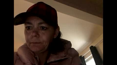 canadiannancouple online show from 3, 1, 2025