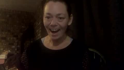 canadiannancouple online show from 20, 2, 2025