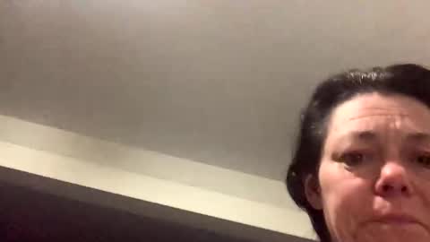 canadiannancouple online show from 22, 2, 2025