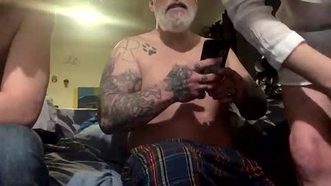 canadiannancouple online show from 12, 3, 2025