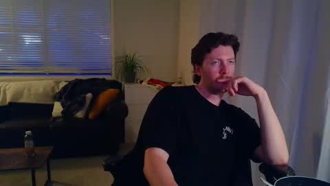 Snapshot of canadianstud18 chatting on 3, 3, 2025 Devon online show from 3, 3, 2025