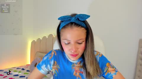 Candase online show from 1, 2, 2025